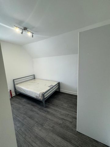 4 Bed Flat, West Green Road, N15 - Photo 2