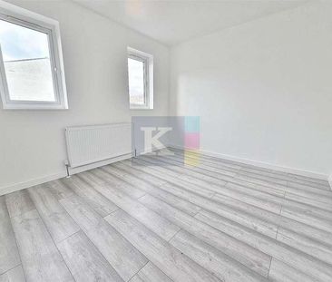 Marshall Drive, Hayes, UB4 - Photo 1