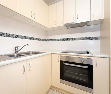 15/43 Anderson St, Chifley ACT 2606 - Townhouse For Rent | Domain - Photo 3