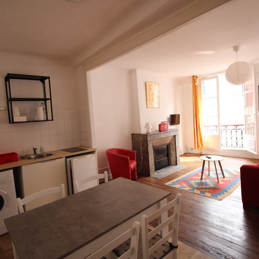 Location Appartement 2 pièces 45m² BAYONNE 64100 - Photo 1