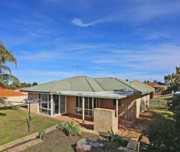 2 Selloa Court, Halls Head WA 6210 - House For Rent | Domain - Photo 5