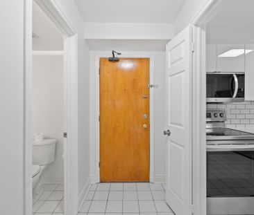 For Lease - 3314 Yonge Street Unit# 6, Toronto, Ontario - Photo 3