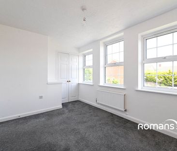 Gloucestershire Lea, Warfield, Bracknell, RG42 - Photo 6