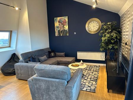 2 Bed Penthouse, Radcliffe House, M11 - Photo 5