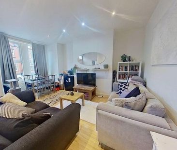 4 bedroom house to rent - Photo 1