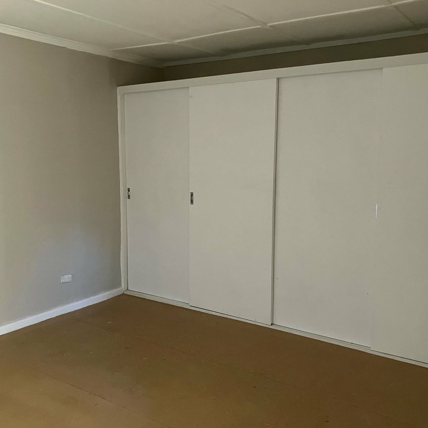 3-Bedroom Home in Narromine - Photo 1