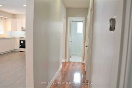 Property For Lease | W9267346 - Photo 4