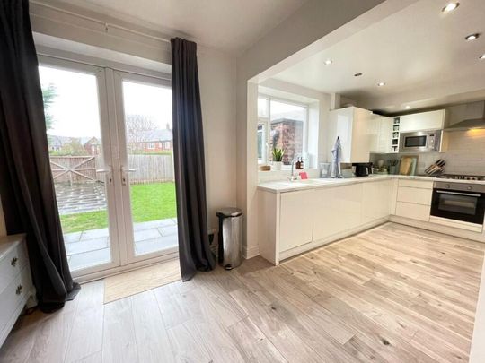 3 bedroom terraced house to rent - Photo 1