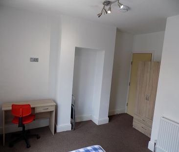 1 bedroom terraced house to rent - Photo 2