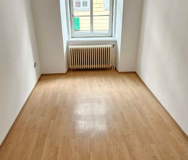 Baden, 2-Zimmerwohnung ca. 65m² direkt im Zentrum, Breyerstraße 2, ... - Photo 3