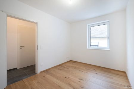 GEMÜTLICH, MODERN, ENERGIEEFFIZIENT: Fünf 2 Zimmer- Mietwohnungen mit Außenflächen warten auf Sie! - Photo 4