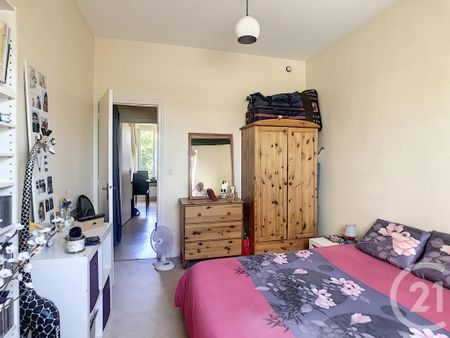 Location Appartement 1 pièce 25m² CREPY EN VALOIS 60800 - Photo 5