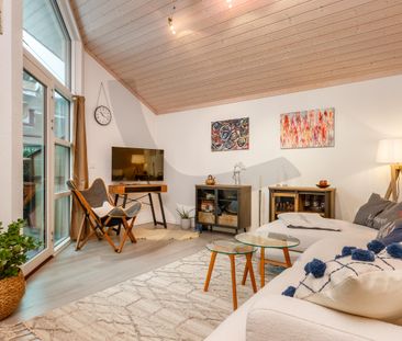 Skandinavisches Architektenhaus mit Garten - Photo 2