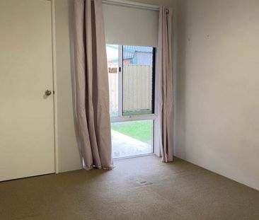 Comfort, Space & Lifestyle – 4x2 Home with Pool - Photo 2