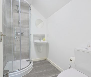 1 bedroom Flat to rent in Warkworth Drive, Wideopen, Newcastle Upon... - Photo 2