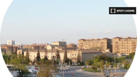 zaragoza, Aragon 50010 - Photo 2