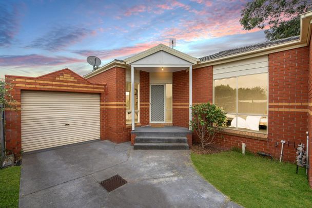 3/22 Dennis Street, Clayton - Photo 1