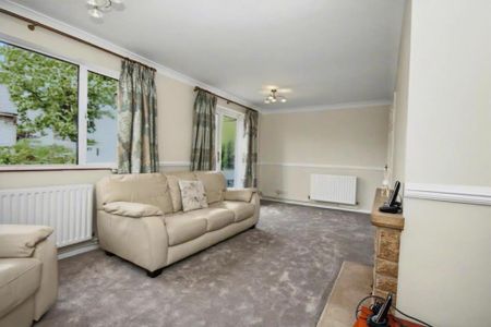 2 bedroom semi-detached house to rent - Photo 2