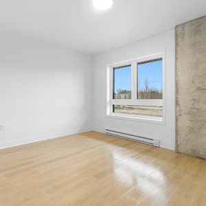 PROMOTION LIMITÉE – 3 ½ TYPE 8 (627 pi²) AUX TOURS DE LA GARE :) - Photo 2