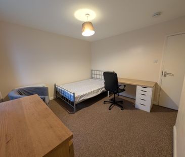 Pitchford Road, . - Photo 5