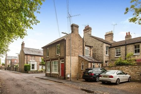 Carlyle Road, Cambridge - Photo 2