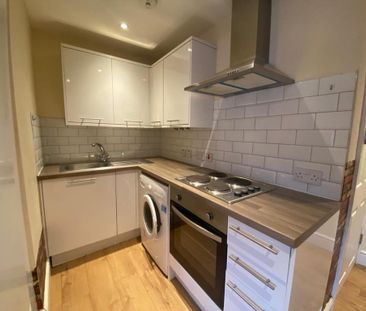 Studio to rent - Photo 3