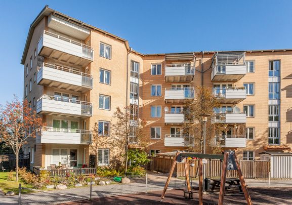 Bjursätragatan 23B - Foto 1