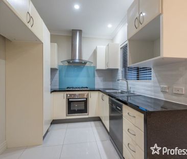 3-Bedroom Villa with Modern Elegance - Photo 2
