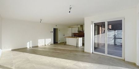 Appartement te huur in Marche-en-Famenne voor € 1.100 met 2 slaapkamers - Foto 3