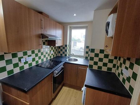 Crwys Road, Cardiff - Photo 2