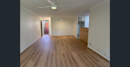 Stunning Apartment for Rent in Joondalup - Experience Comfort and Style at its Finest! - Photo 3