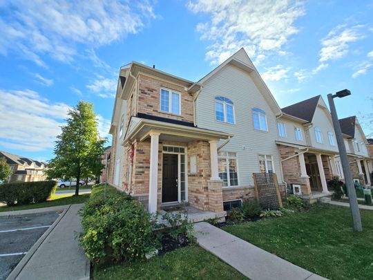 For Lease - 2 Cheltonwood Way Unit# Main, Whitby, Ontario - Photo 1