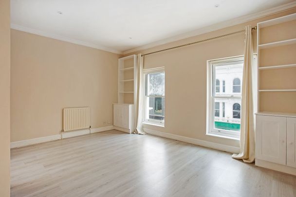 1 Bed Flat, Kingswater Place, SW11 - Photo 1