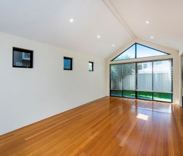 6 Pisconeri Street, Perth WA 6000 - Photo 1
