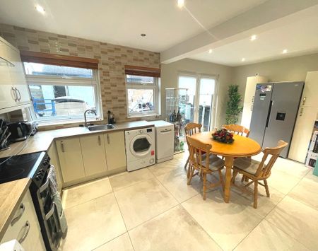 Lohunda Downs, Clonsilla, Dublin 15 – House Share - Photo 5