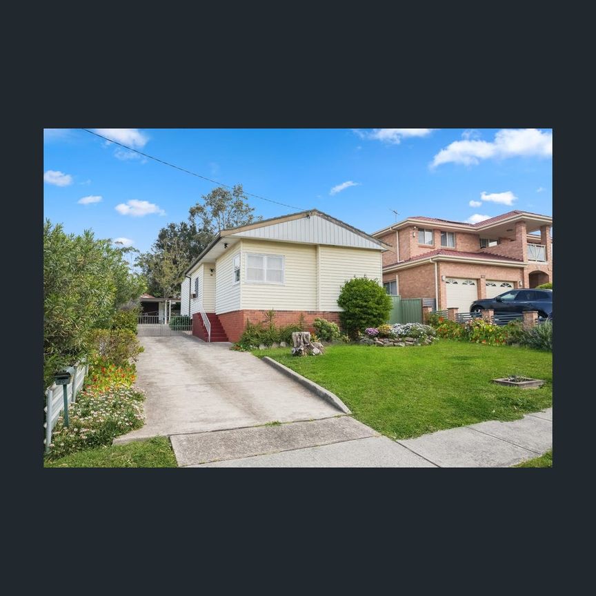 36 Moree Avenue, Westmead, NSW 2145 - Photo 1