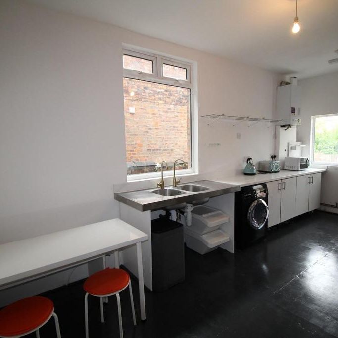 4 bedroom house to rent - Photo 1