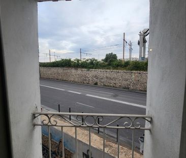 4 pièces - 90,22 m² - 1er étage - Colocation non autorisée - Photo 1