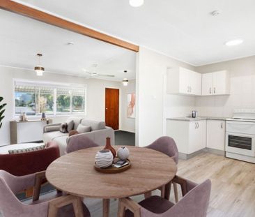 Redcliffe Central-Immaculate & Ready To Go!! - Photo 4