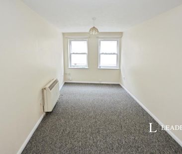 1 bedroom apartment to rent Hannah Court, St. Botolphs Church Walk,... - Photo 2
