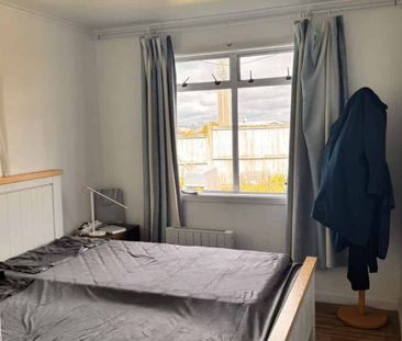 cozy and warm 3 bedroom home - Photo 3