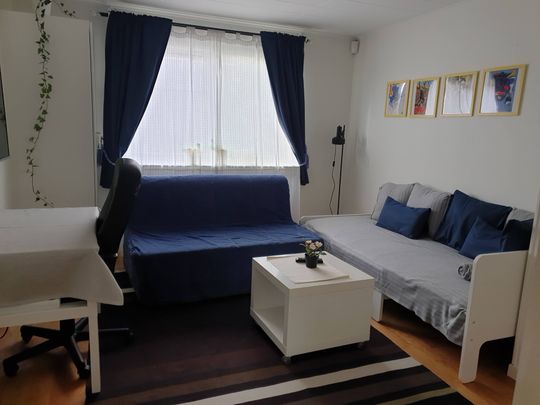 Glädjevägen, Hässelby - Foto 1