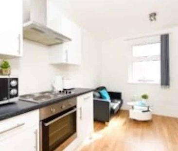 Two Bed Bronze - Photo 3