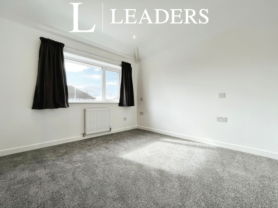 5 bedroom semi-detached house to rent - Photo 1