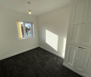 Dodgson Avenue, Leeds - Photo 3