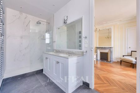 Location appartement, Paris 4ème (75004), 6 pièces, 158 m², ref 85014393 - Photo 2