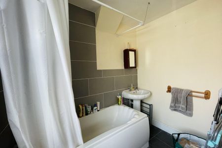 Tasman Road - Photo 5