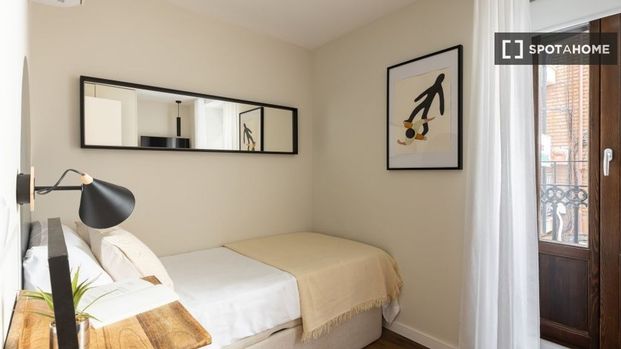 3 room luxury Apartment for rent in Valencia - Photo 1