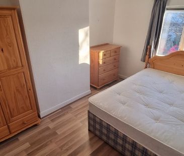 137 Ulsterville Avenue, Belfast BT9 7AU - Photo 4