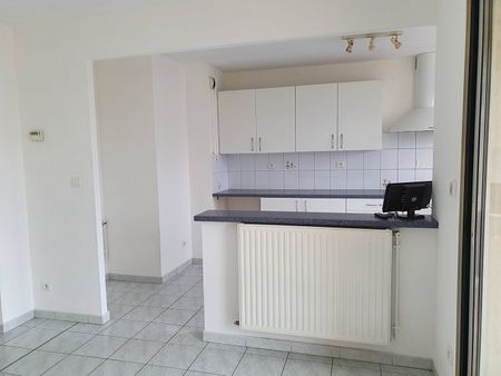 Location appartement 4 pièces, 111.00m², Soissons - Photo 3